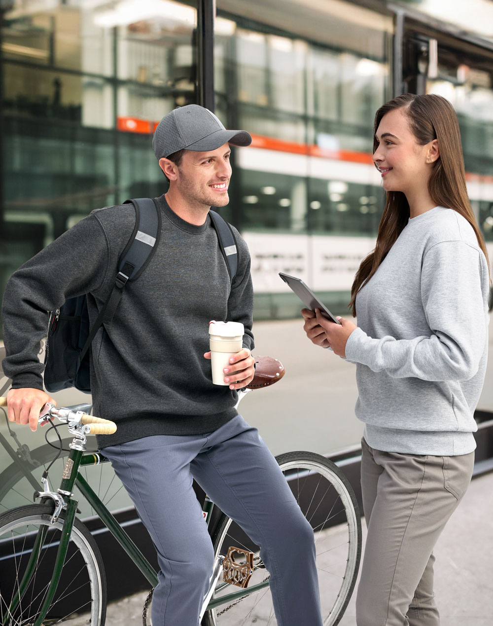 FL01_Man&Lady_LifeStyle